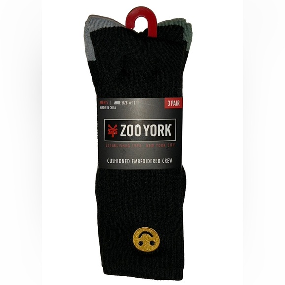 Zoo York Crew Socks 3 Pair Men 6-12 Black w Embroidered Emoji Face Logo Skate NY - Picture 1 of 12